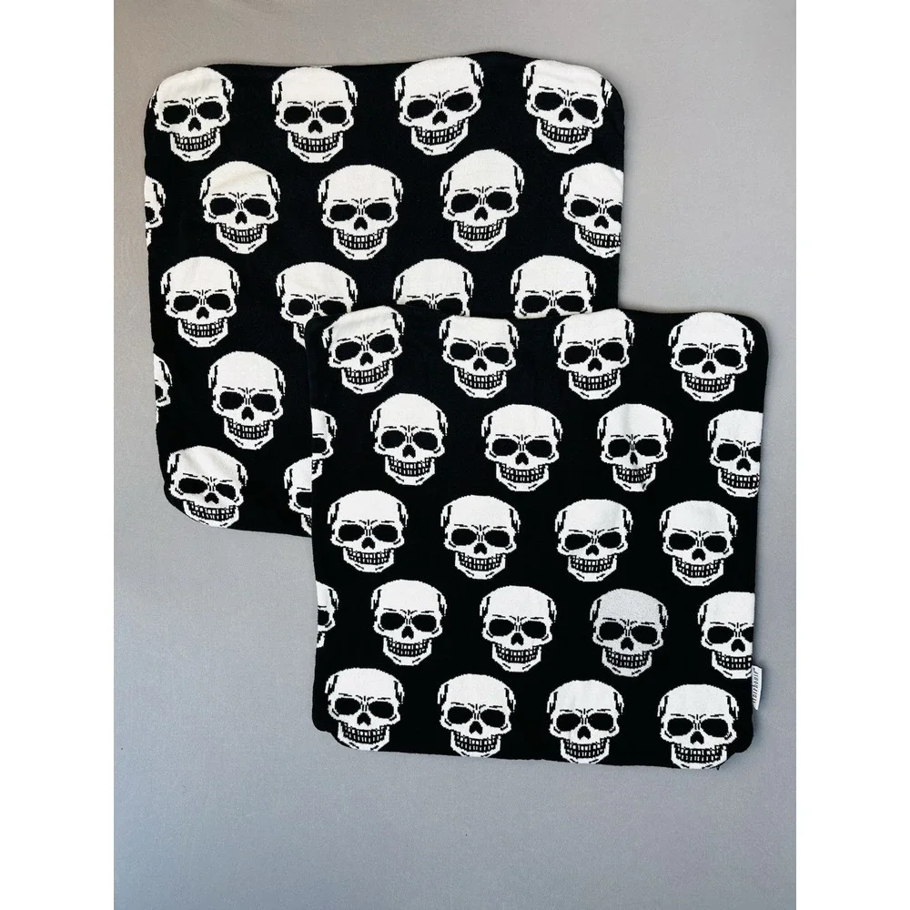 Pair Of Storehouse Halloween Skull Pillowcases‎ Decorative Pillow Covers 18